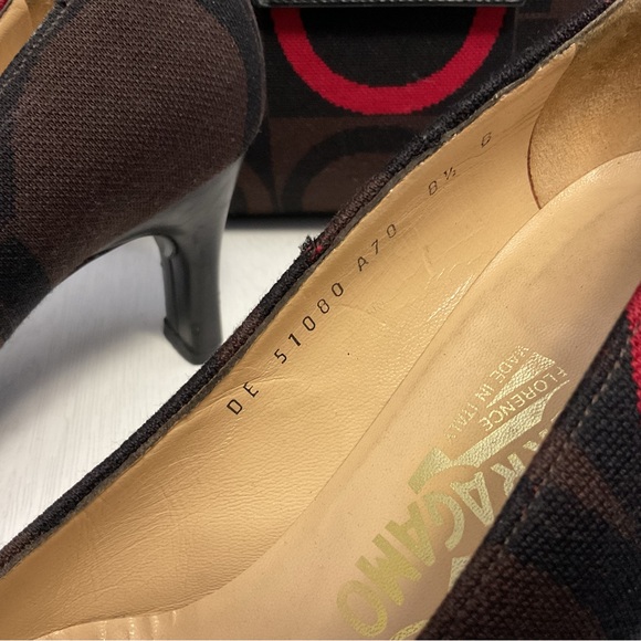 Salvatore Ferragamo  bags - Picture 8 of 16